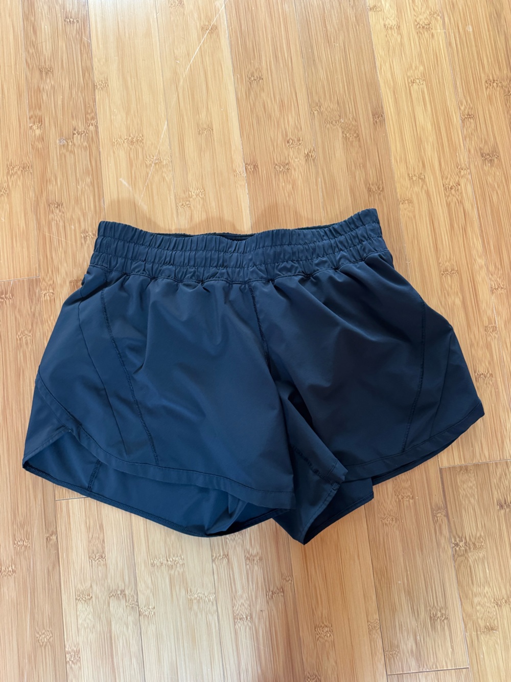 Lululemon Hotty Hot Shorts Size 12 Black